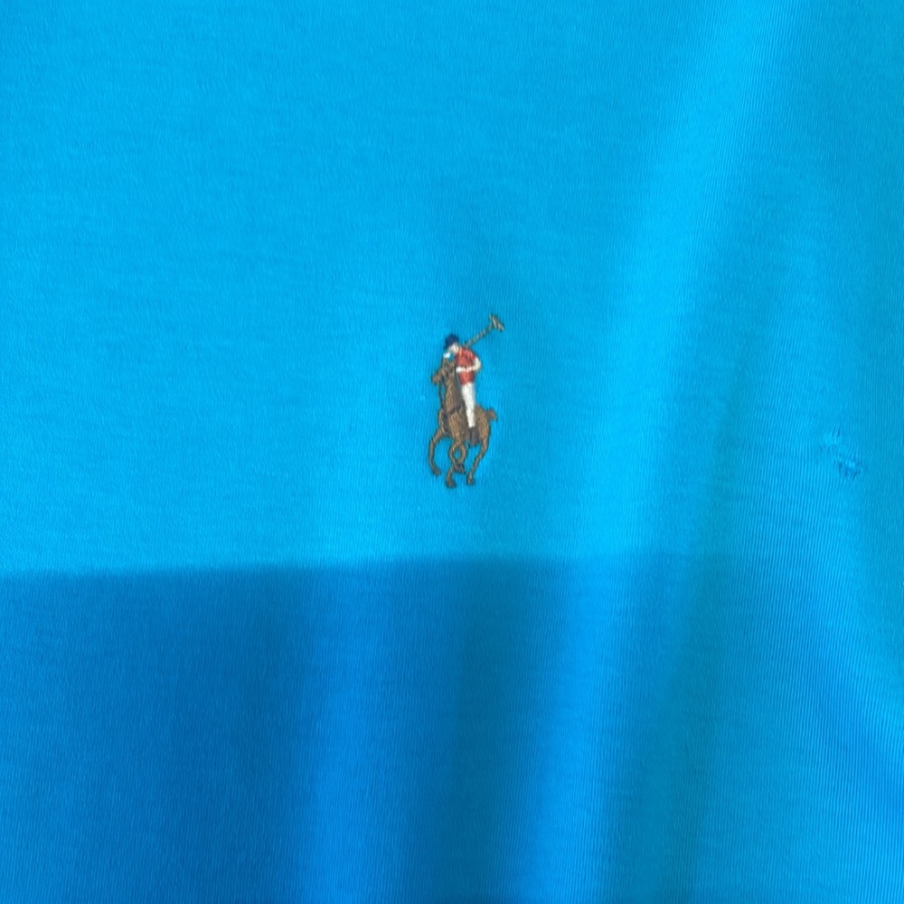 Polo - Picture 2 of 3